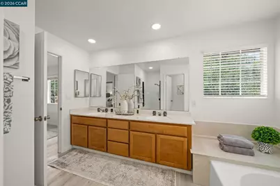 1111 Crest Ridge Ln, Concord, CA 94521 - Photo 23