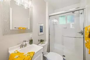 4624 Steele St, Oakland, CA 94619 - Photo 27