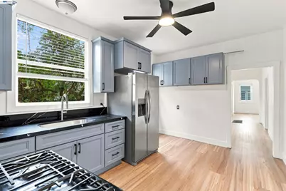 6414 Herzog St, Oakland, CA 94608 - Photo 17