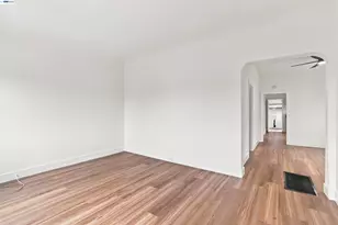6414 Herzog St, Oakland, CA 94608 - Photo 13