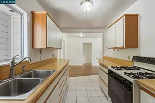 3712 Los Flores Ave, Concord, CA 94519 - Photo 7