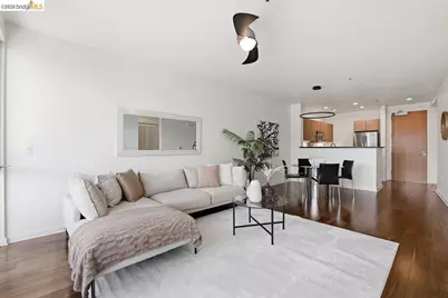 200 2nd St #403, Oakland, CA 94607 - Photo 5