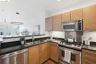 200 2nd St, Oakland, CA 94607 - Photo 13
