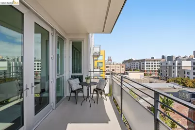 200 2nd St #403, Oakland, CA 94607 - Photo 9