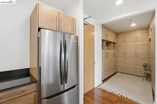 200 2nd St, Oakland, CA 94607 - Photo 15