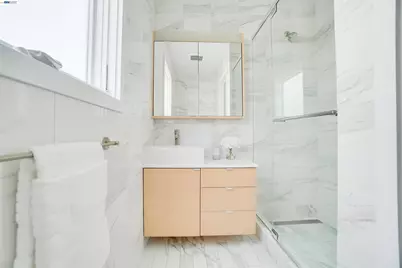 5323 Miles Ave, Oakland, CA 94618 - Photo 11