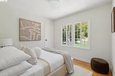 1978 Tiffin Rd, Oakland, CA 94602 - Photo 29