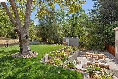 1978 Tiffin Rd, Oakland, CA 94602 - Photo 49