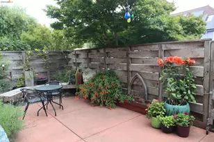 958 28th St, Oakland, CA 94608 - Photo 47