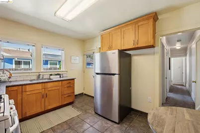 1152 Francisco St, Berkeley, CA 94702 - Photo 11