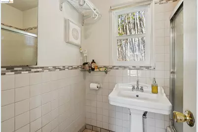 1152 Francisco St, Berkeley, CA 94702 - Photo 57