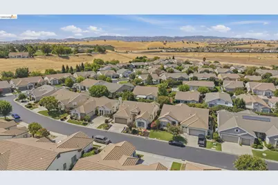 453 Tayberry, Brentwood, CA 94513 - Photo 35