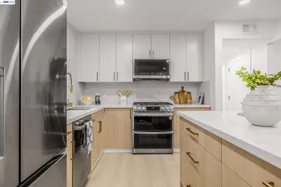 1528 Saratoga Dr, Milpitas, CA 95035 - Photo 11