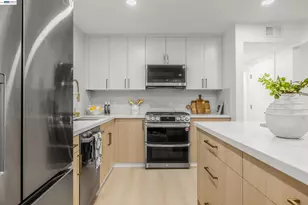 1528 Saratoga Dr, Milpitas, CA 95035 - Photo 11