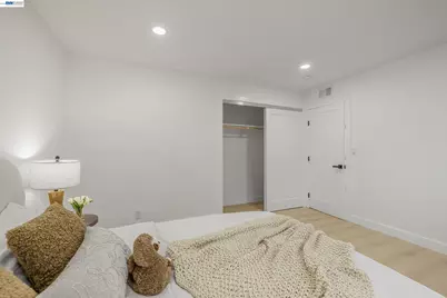 1528 Saratoga Dr, Milpitas, CA 95035 - Photo 17
