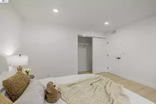 1528 Saratoga Dr, Milpitas, CA 95035 - Photo 17