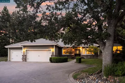 55 McConnell Ln, Walnut Creek, CA 94596 - Photo 1