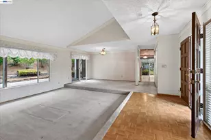 1152 Easley Dr, Clayton, CA 94517 - Photo 9