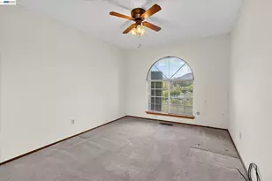 1152 Easley Dr, Clayton, CA 94517 - Photo 27