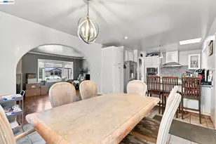 1451 Linfield Ln, Hayward, CA 94545 - Photo 17