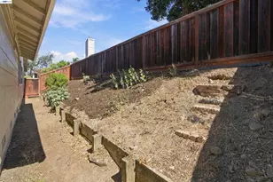 1057 Topsail Dr, Vallejo, CA 94591 - Photo 51