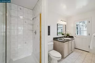 2 Reliez Manor Ct, Lafayette, CA 94549 - Photo 25