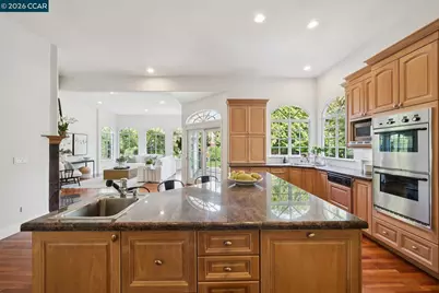 2 Reliez Manor Ct, Lafayette, CA 94549 - Photo 9