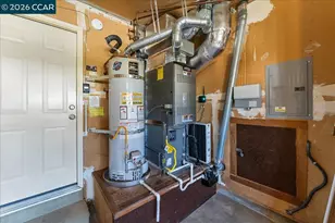 124 Chestnut Dr, Hercules, CA 94547 - Photo 41