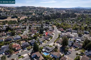 124 Chestnut Dr, Hercules, CA 94547 - Photo 57