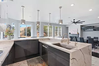 2742 St Andrews Dr, Brentwood, CA 94513 - Photo 13