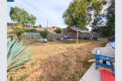 1238 Frances Rd, San Pablo, CA 94806 - Photo 21