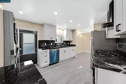 2184 Dalis Drive, Concord, CA 94518 - Photo 9