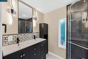 2184 Dalis Dr, Concord, CA 94518 - Photo 15
