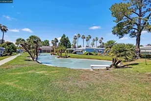 2184 Dalis Dr, Concord, CA 94518 - Photo 19
