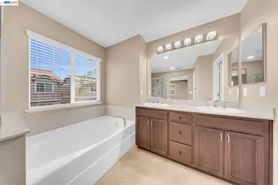 2321 Blue Ridge Ave, Brentwood, CA 94513 - Photo 35