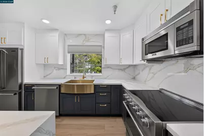2578 Oak Road #215, Walnut Creek, CA 94597 - Photo 1