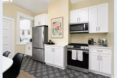 856 York Street, San Francisco, CA 94110 - Photo 19