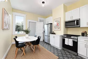 856 York St, San Francisco, CA 94110 - Photo 17