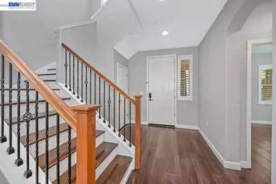 724 Topiary Ln, Mountain House, CA 95391 - Photo 15