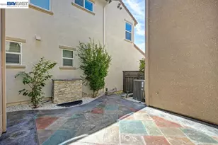 724 Topiary Ln, Mountain House, CA 95391 - Photo 41