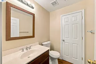 2401 Coffeeberry Rd, West Sacramento, CA 95691 - Photo 11