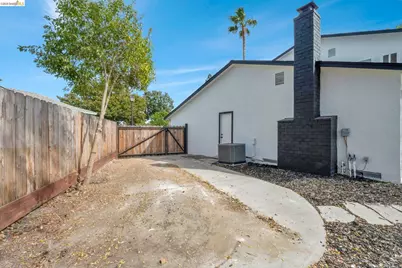 3672 Glacier Ct, Pleasanton, CA 94588 - Photo 43