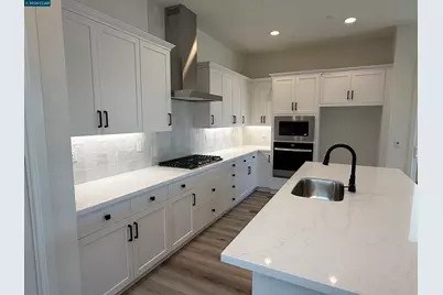 17357 Bushwick Lane, Lathrop, CA 95330 - Photo 15