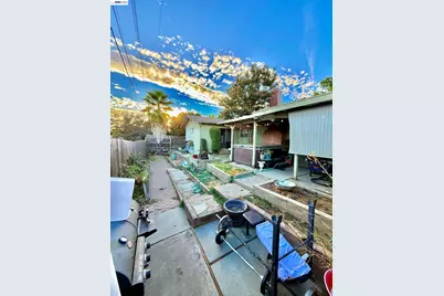 5814 Hemlock St, Sacramento, CA 95841 - Photo 31