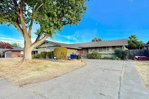 5814 Hemlock St, Sacramento, CA 95841 - Photo 3