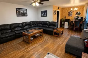 5814 Hemlock St, Sacramento, CA 95841 - Photo 9
