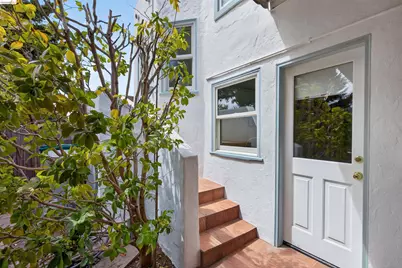 3996 Oakmore Rd, Oakland, CA 94602 - Photo 33
