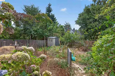 3996 Oakmore Rd, Oakland, CA 94602 - Photo 43