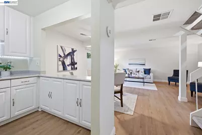 1526 Parkwood Pl, Concord, CA 94521 - Photo 3