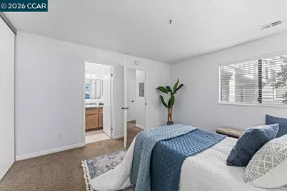 720 Live Oak Ln, Pinole, CA 94564 - Photo 25